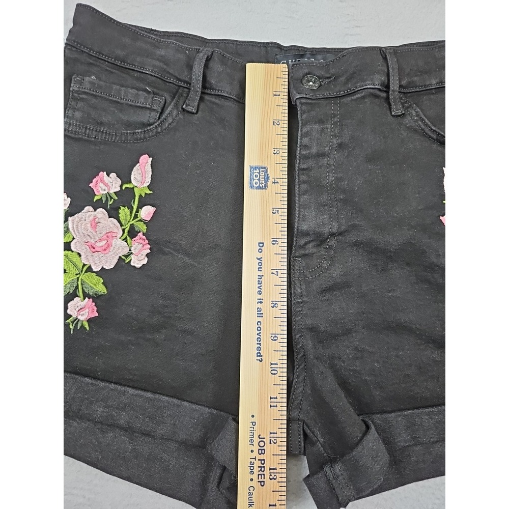Guess Denim Shorts Pink Floral Embroidery Women's Size 31 Black High Rise Cuffed - Picture 4 of 8
